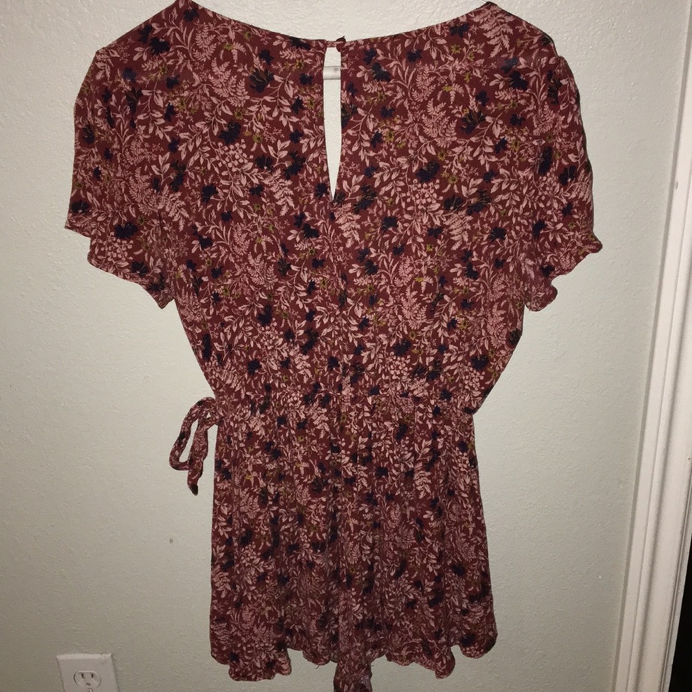 Floral romper - Picture 2 of 2